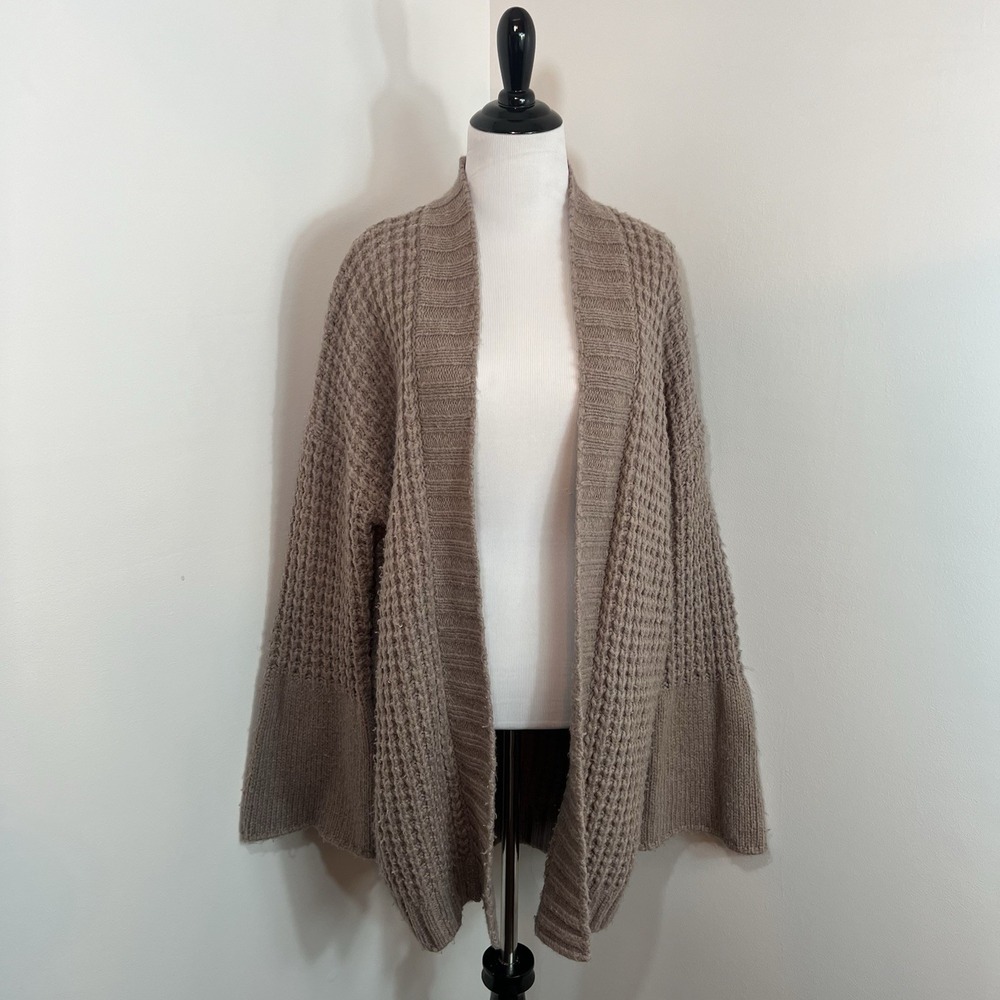 Express Cardigan S Oversize Chunky Knit Boho Lagenlook Bell Sleeve Cozy Warm